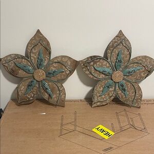 Decorative Wooden Wall Flowers with Teal Accents